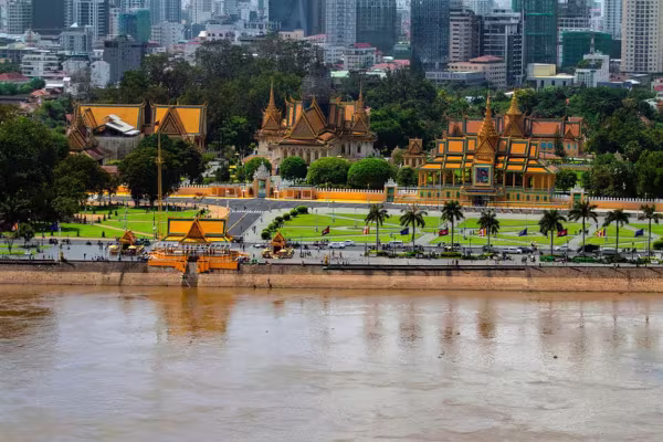 Phnom-Penh_Klein